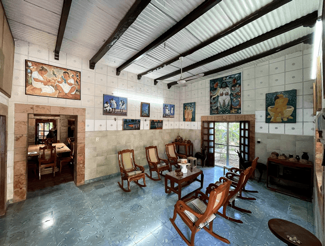 pinturas y esculturas